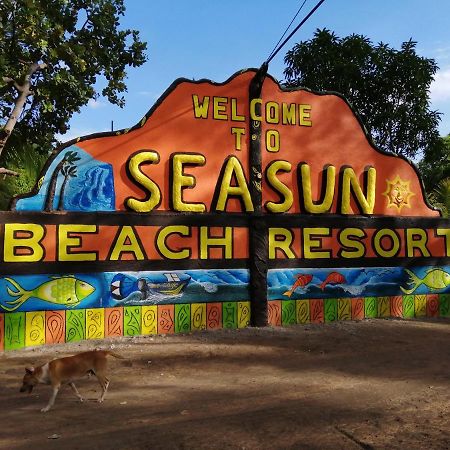 Seasun Beach Resort & Hotel Lucapon 외부 사진